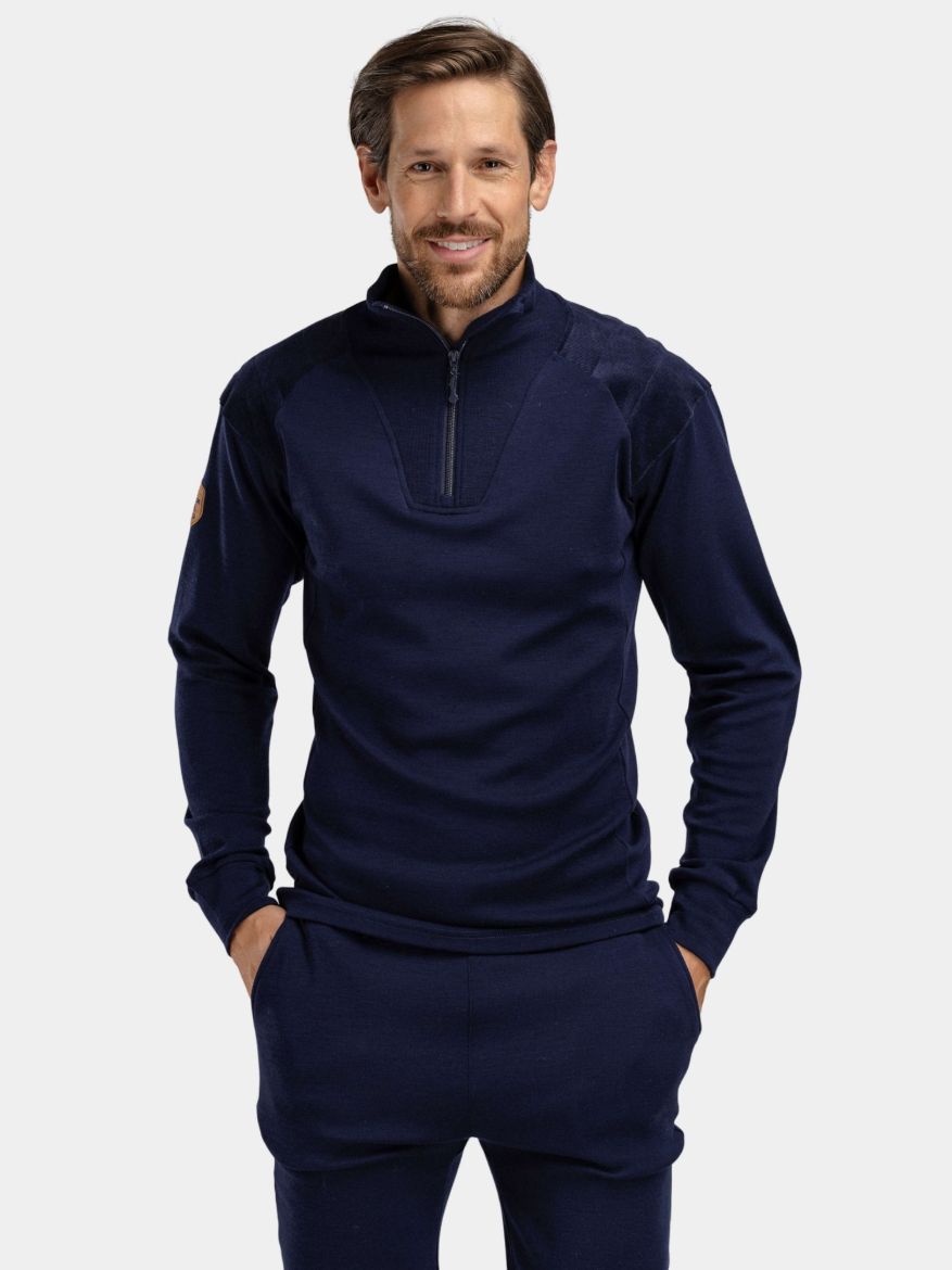 Bilde av WoolLand Geilo Cord Sweater Man Blue Ink